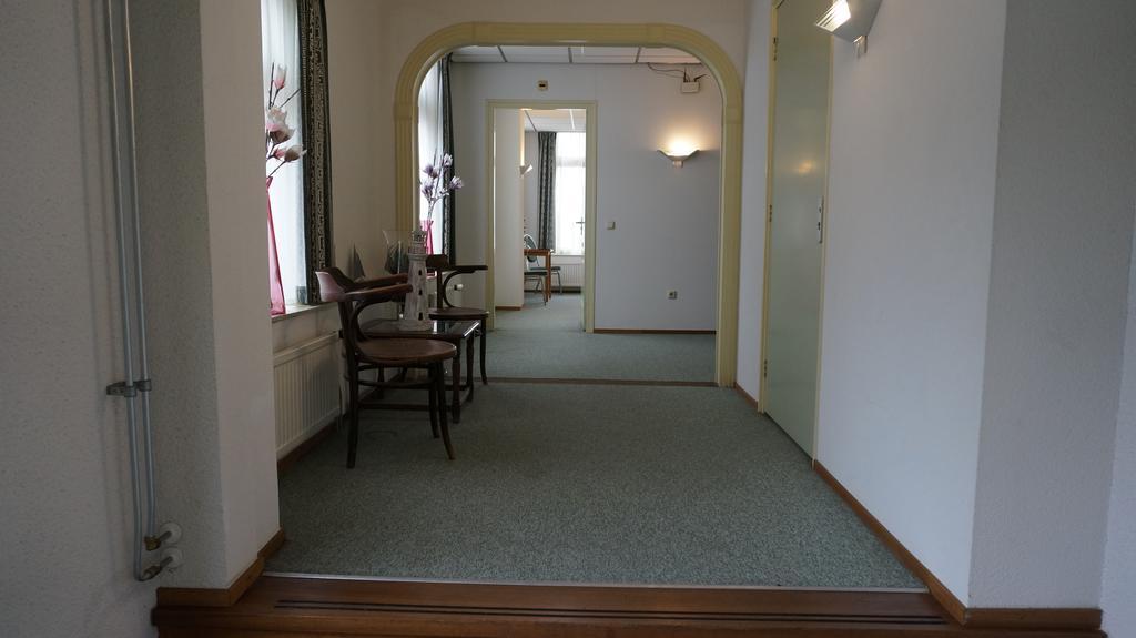 Hotel Het Gemeentehuis אאוטהאוזן מראה חיצוני תמונה